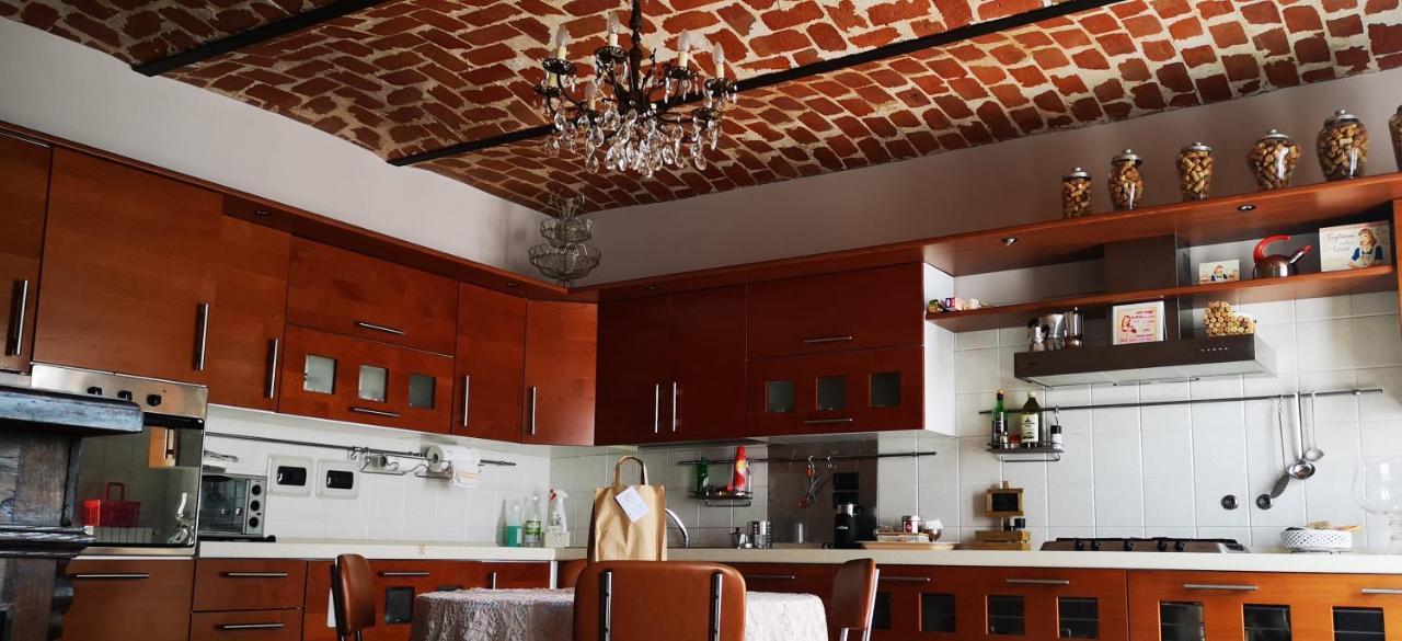 B&B Esclusivo, Nel Cuore Del Monferrato Asti Buitenkant foto