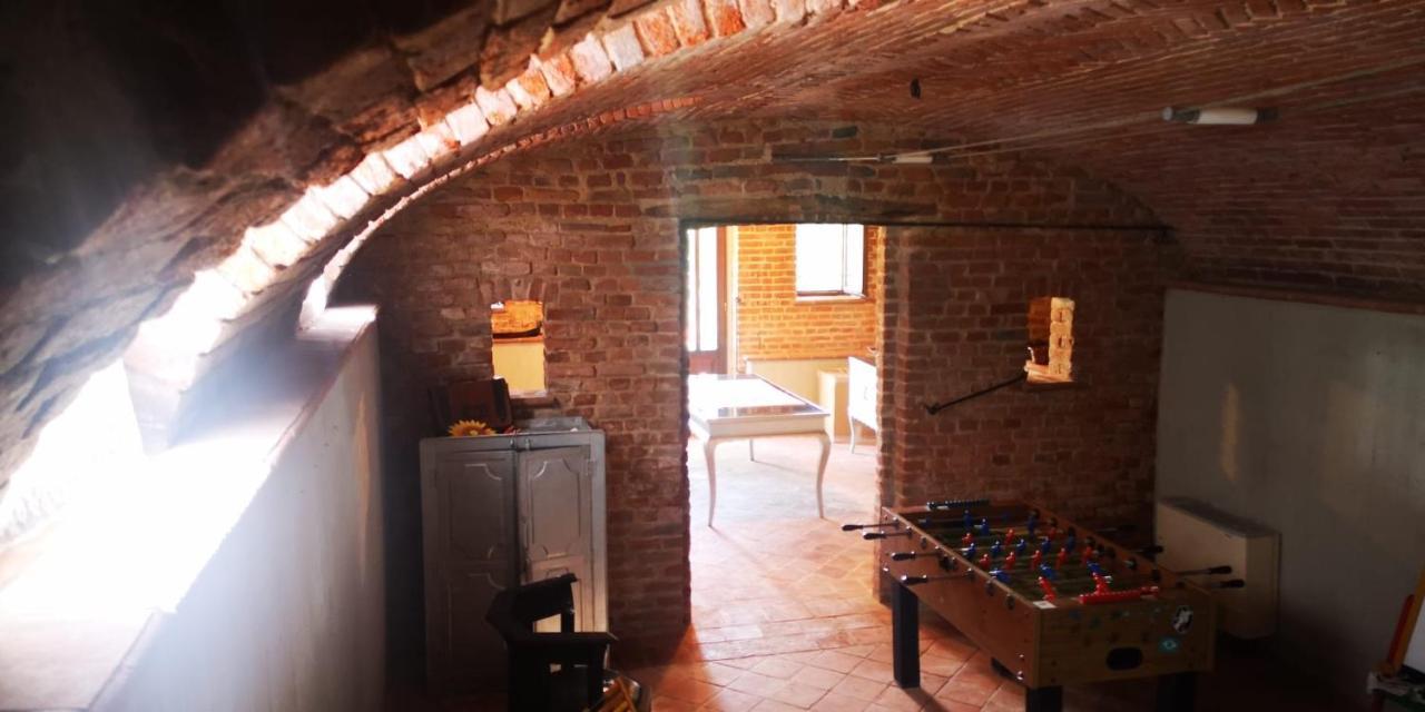 B&B Esclusivo, Nel Cuore Del Monferrato Asti Buitenkant foto