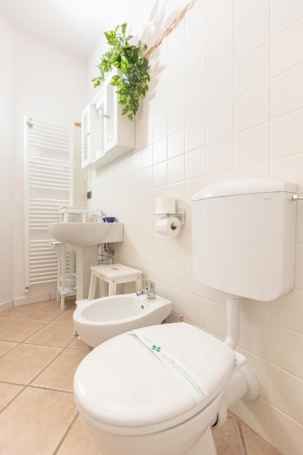 B&B Esclusivo, Nel Cuore Del Monferrato Asti Buitenkant foto