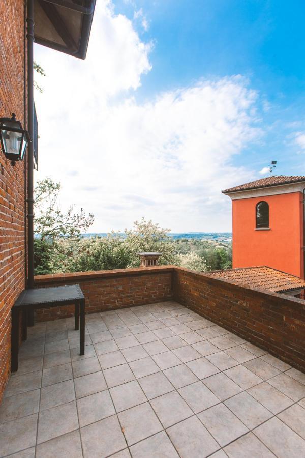 B&B Esclusivo, Nel Cuore Del Monferrato Asti Buitenkant foto