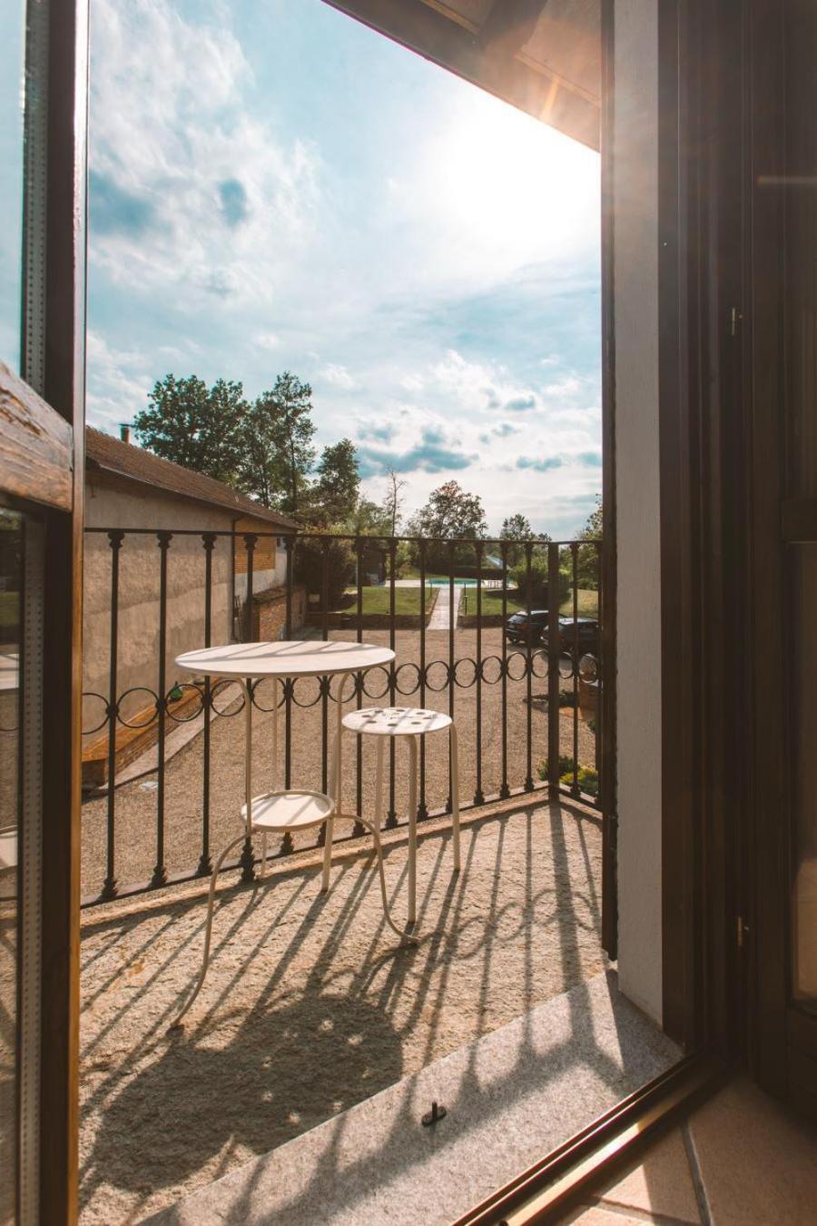 B&B Esclusivo, Nel Cuore Del Monferrato Asti Buitenkant foto