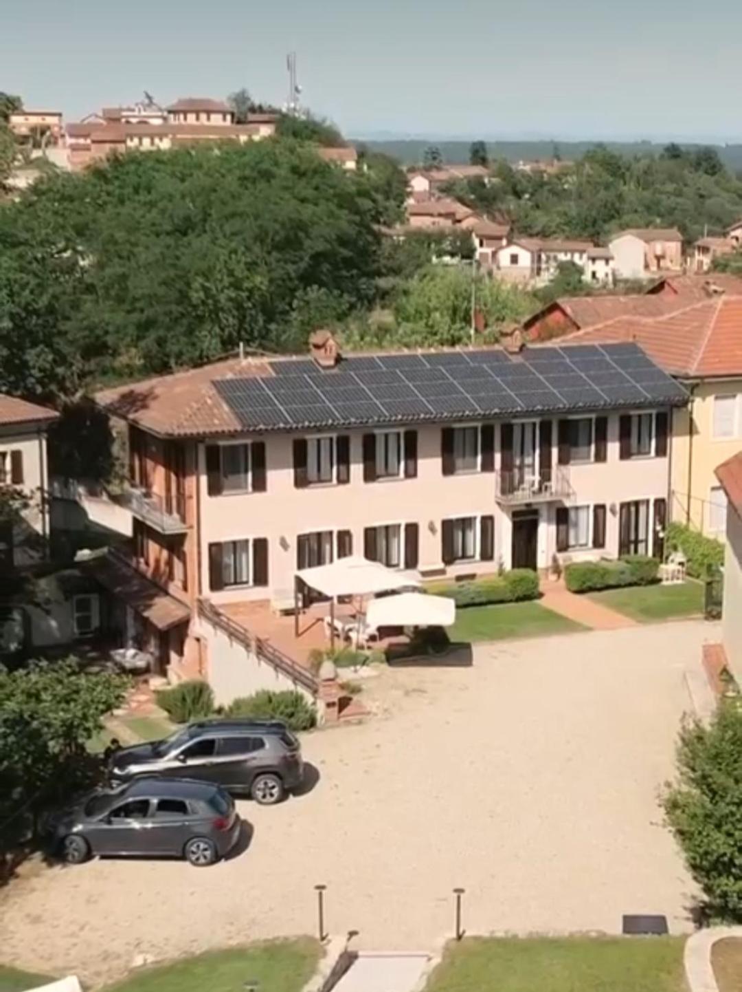 B&B Esclusivo, Nel Cuore Del Monferrato Asti Buitenkant foto