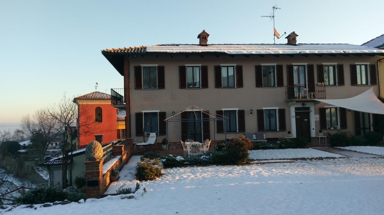B&B Esclusivo, Nel Cuore Del Monferrato Asti Buitenkant foto